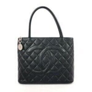 CHANEL Matelasse Tote Bag Matte Caviar Leather Black